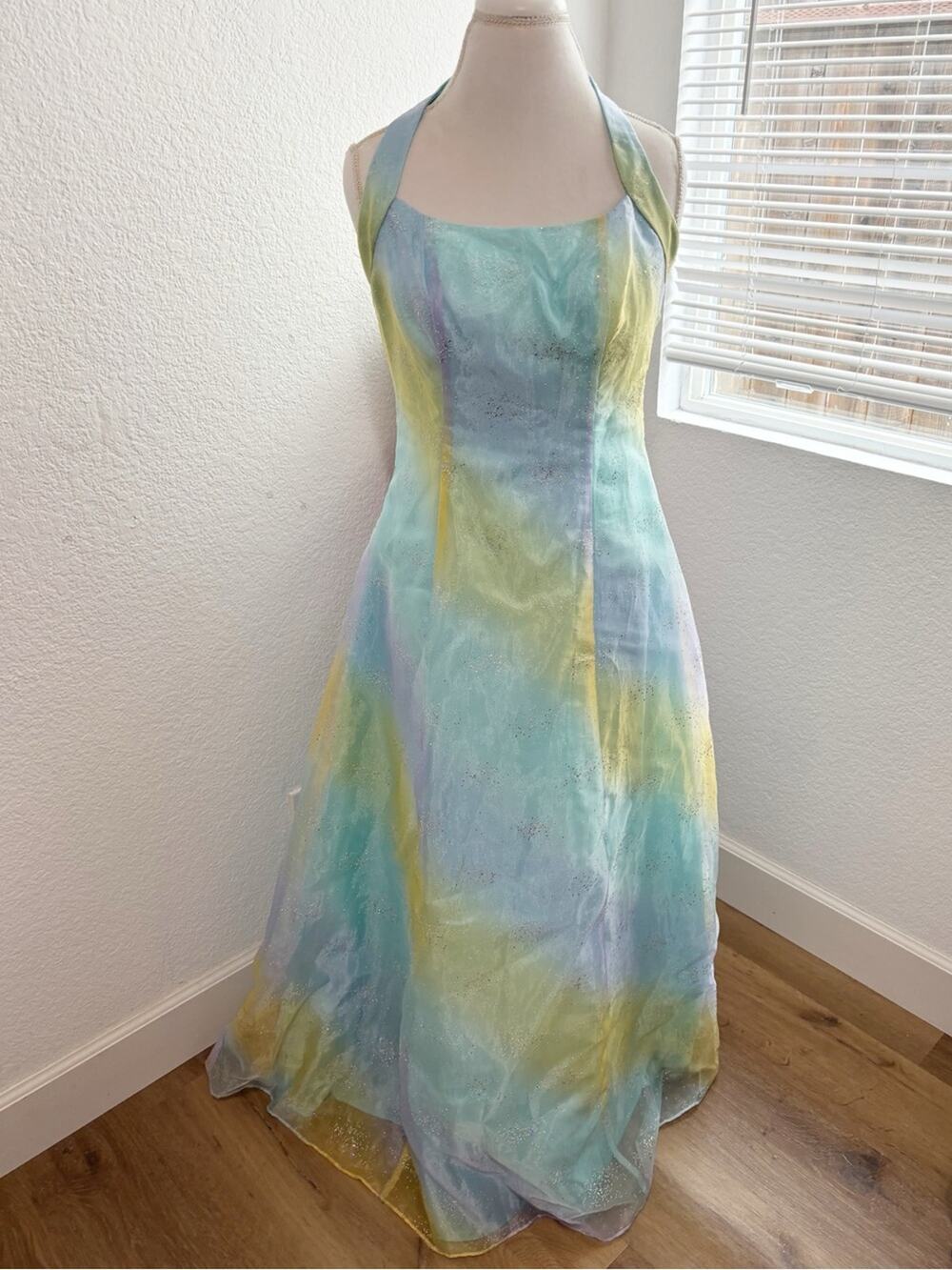 Y2K Zum Zum by Niki Livas Pastel Halter Prom Gown Fairycore Size 7